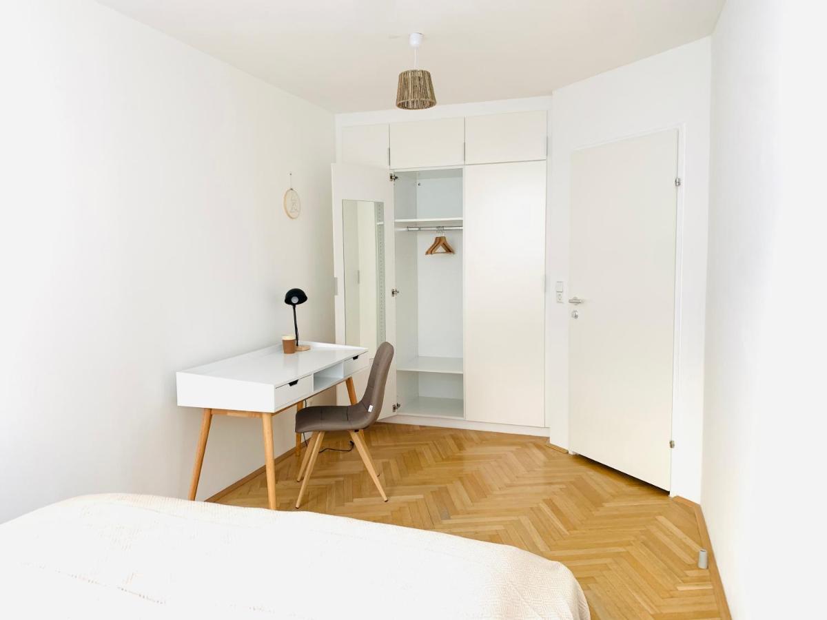 Ruhige Im Gasometer *wifi*u3*netflix* * Wien