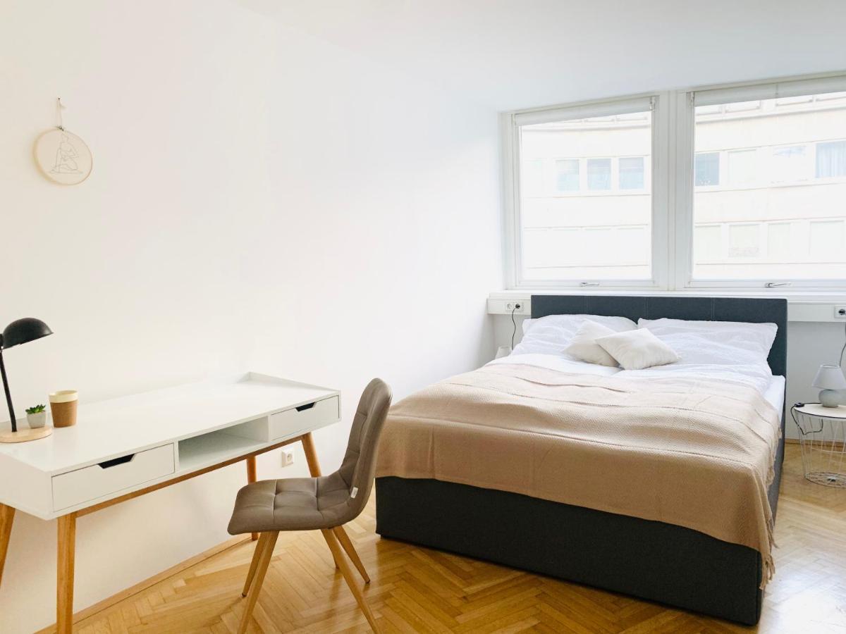 Ruhige Im Gasometer *wifi*u3*netflix* * Wien